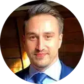 Fiare asiakasratkaisujohtaja, Tuomas Tiira